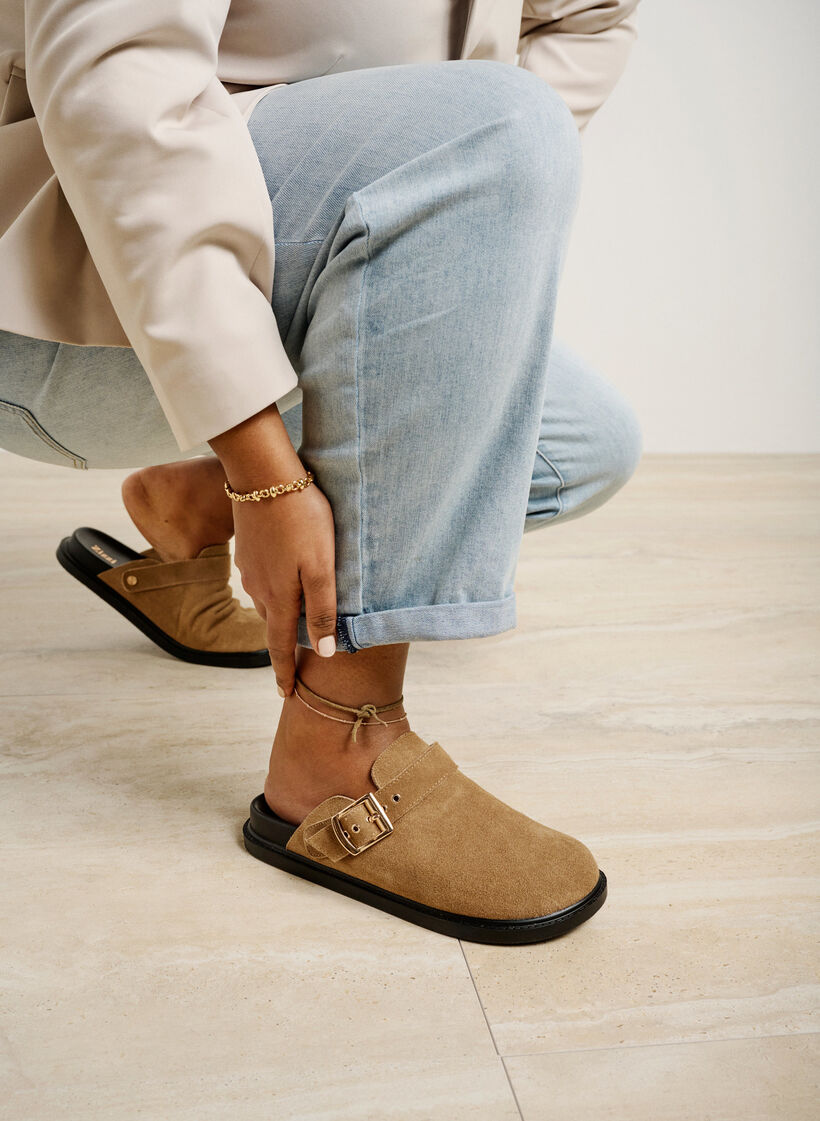 Tresko i semsket skinn med bred passform, Woodsmoke, Image image number 1