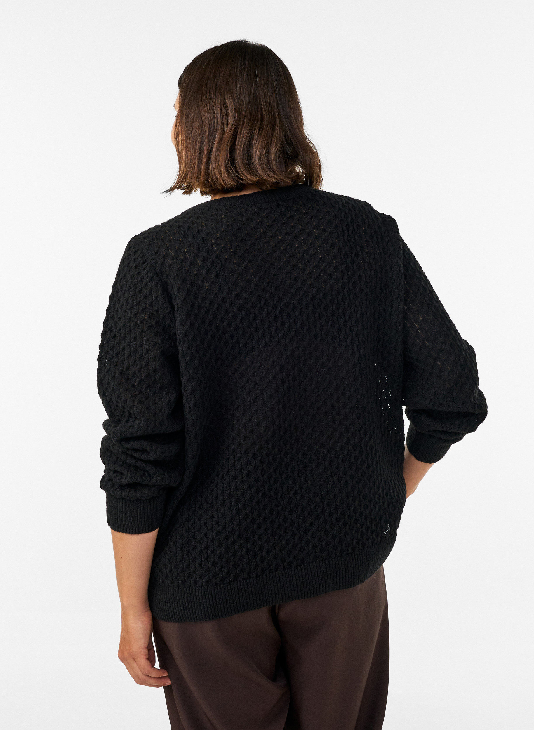 ZizziStrikkebluse med strukturert hullm&oslash;nster, Svart, Model image number 2