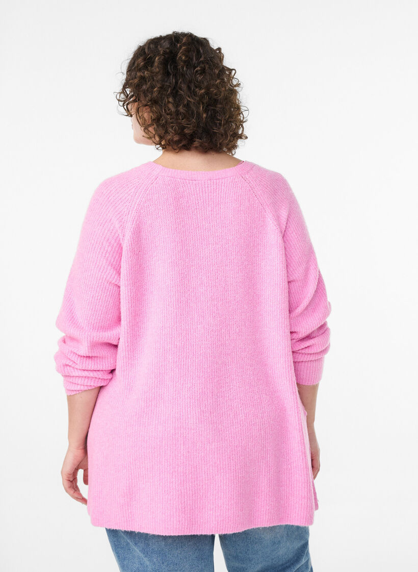 Strikkegenser med diagonalt m&oslash;nster og raglanermer, Rosa, Model image number 2