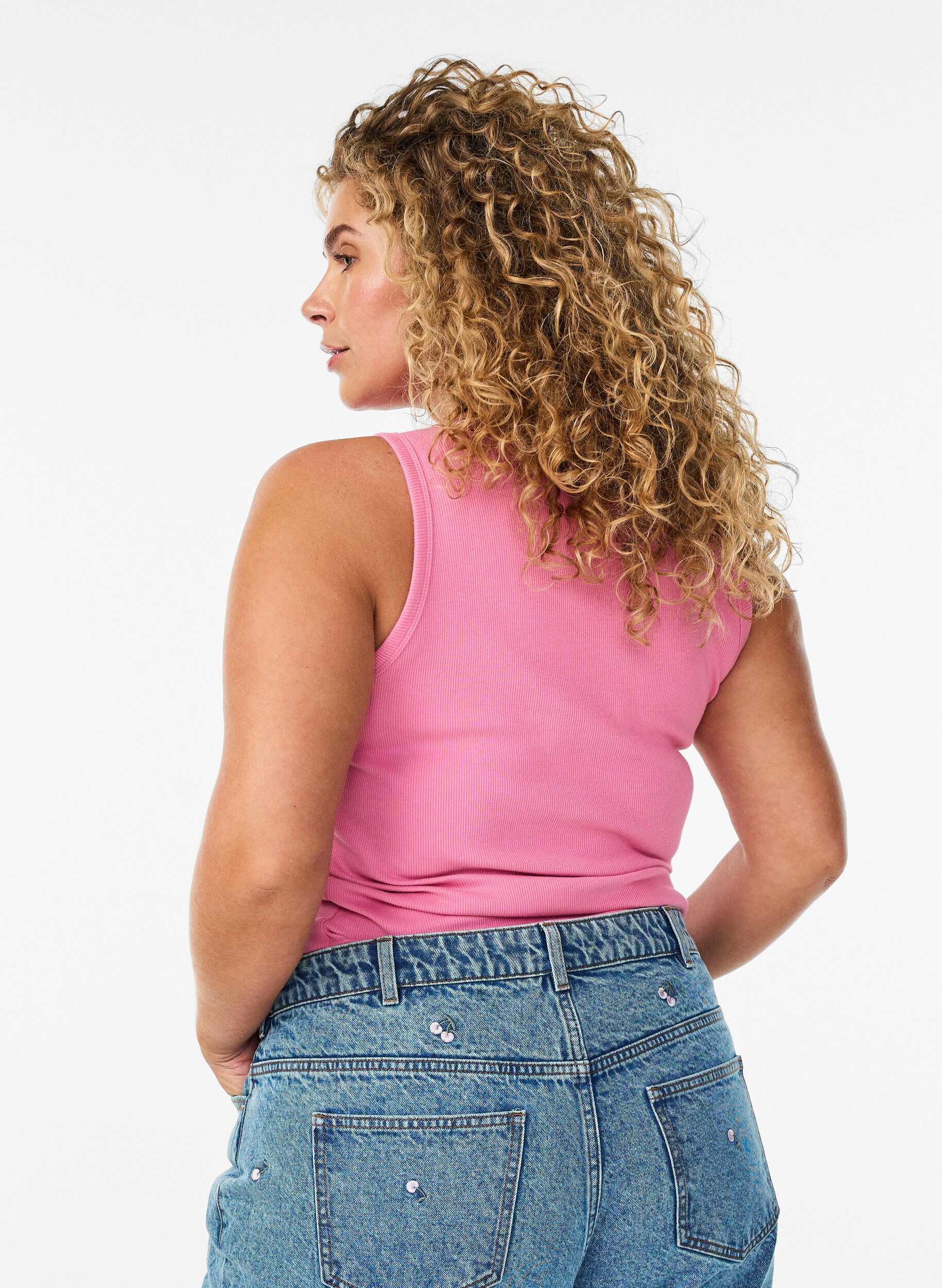 ZizziRibbet topp i bomull med h&oslash;y hals, Rosa, Model image number 2