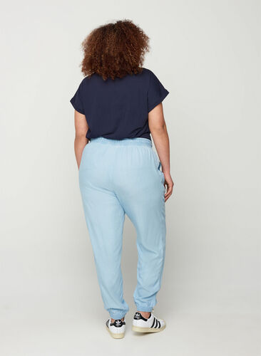 Løse bukser i lyocell, Light blue denim, Model image number 1