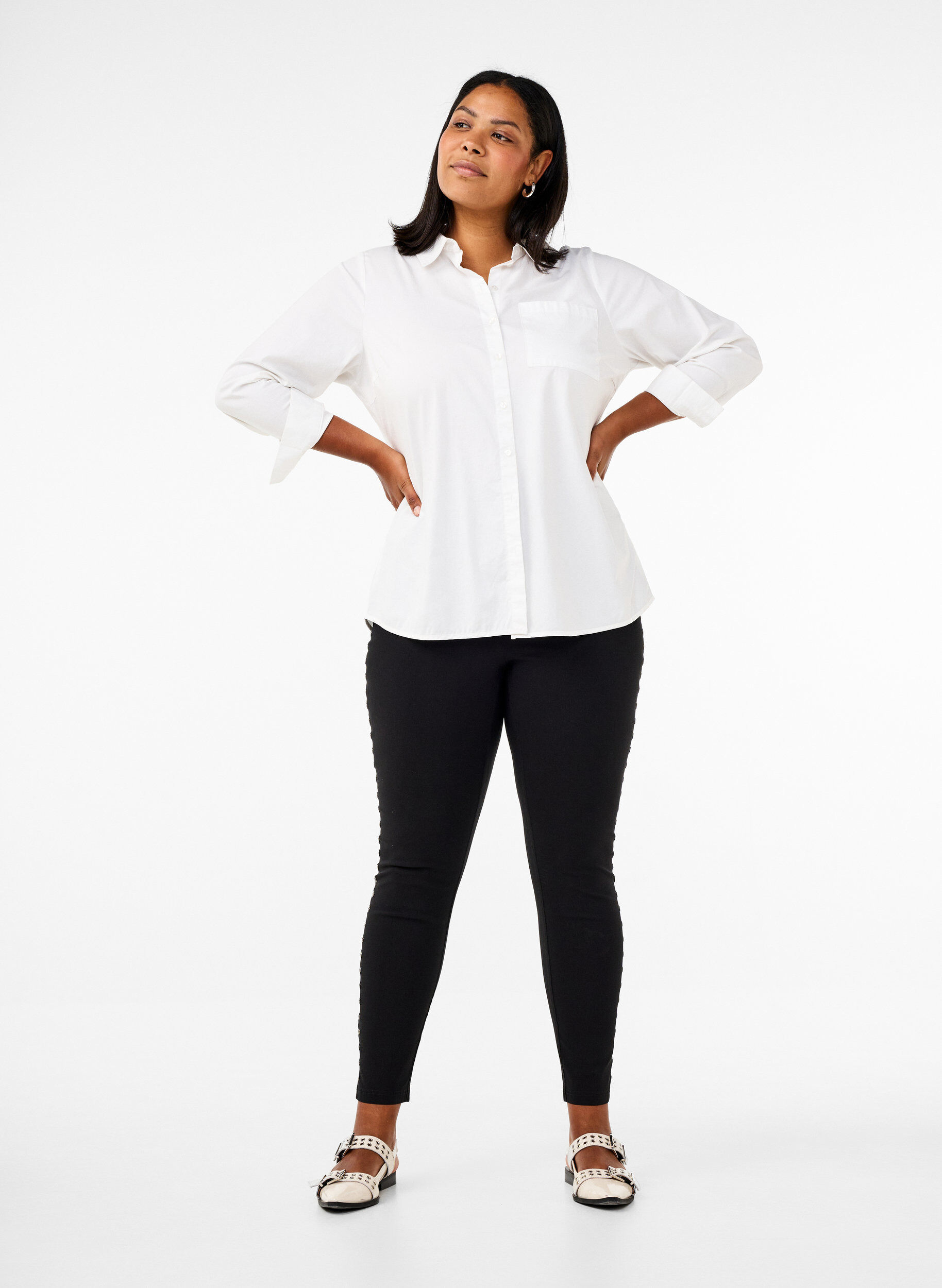 Leggings med maljer, Black, Model