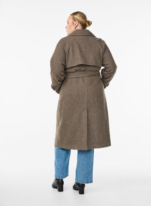 Zizzi Rutete kåpe med belte, Brown Check , Model image number 1