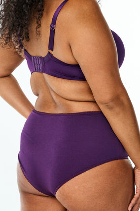 Zizzi 7-pack hipstertruse med vanlig midje, Lilla, Model image number 2