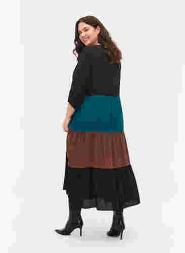 Kjole i viskose med colorblock, Brown Green Block, Model image number 1
