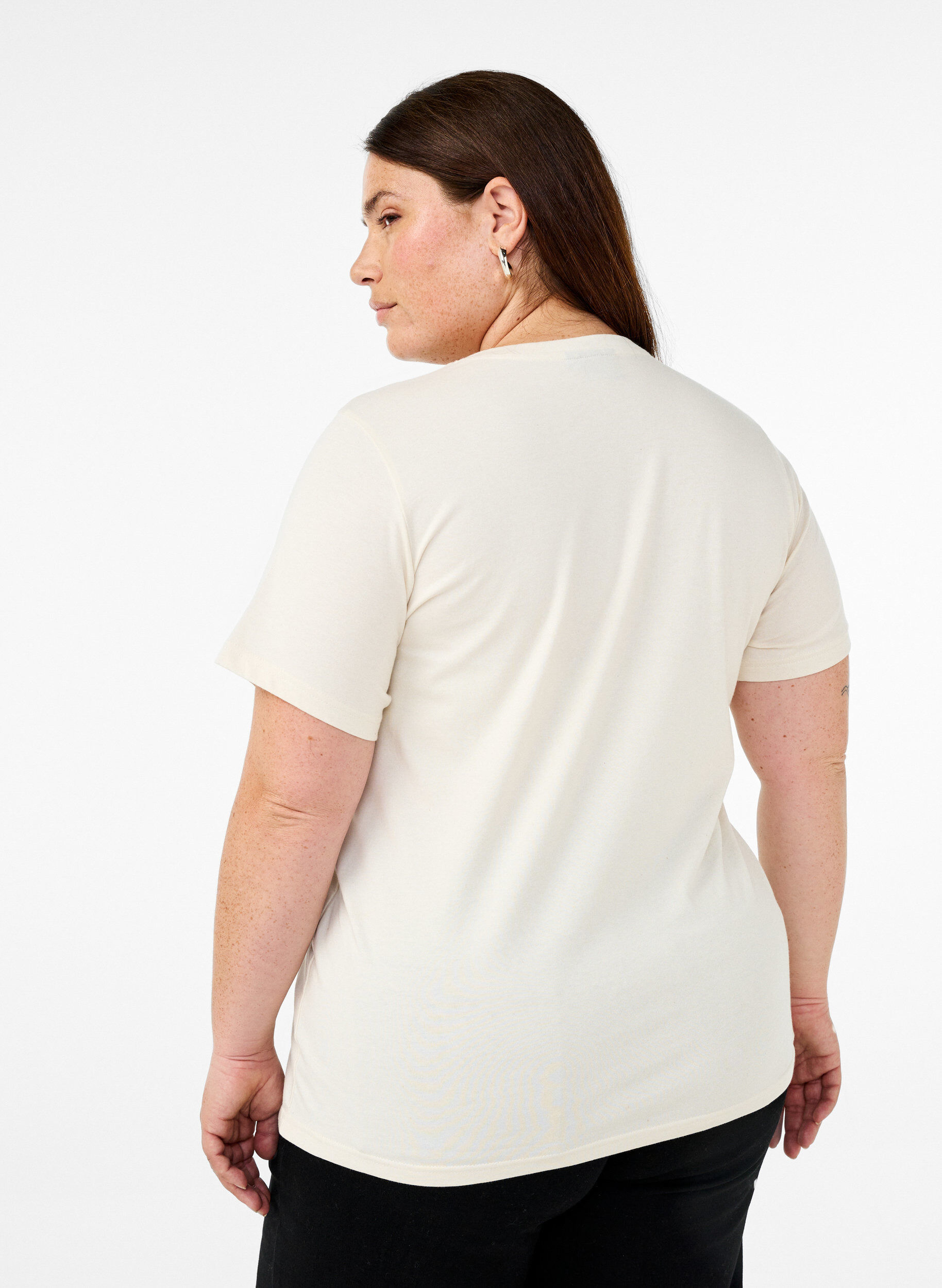 Zizzi &Oslash;kologisk bomulls-T-skjorte med trykk p&aring; forsiden, Vanilje, Model image number 2