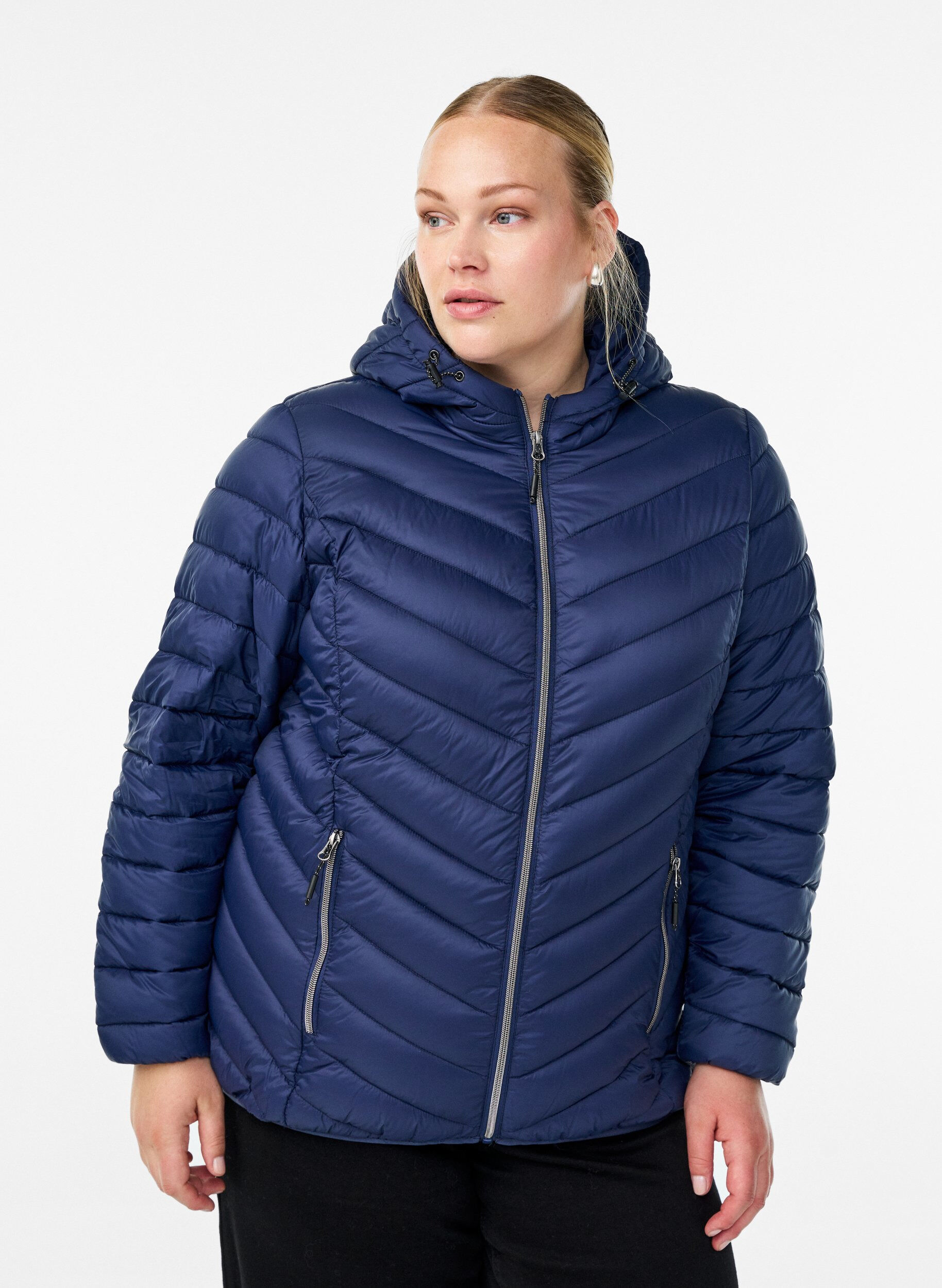 Lettvektsjakke med hette, Bl&aring;, Model