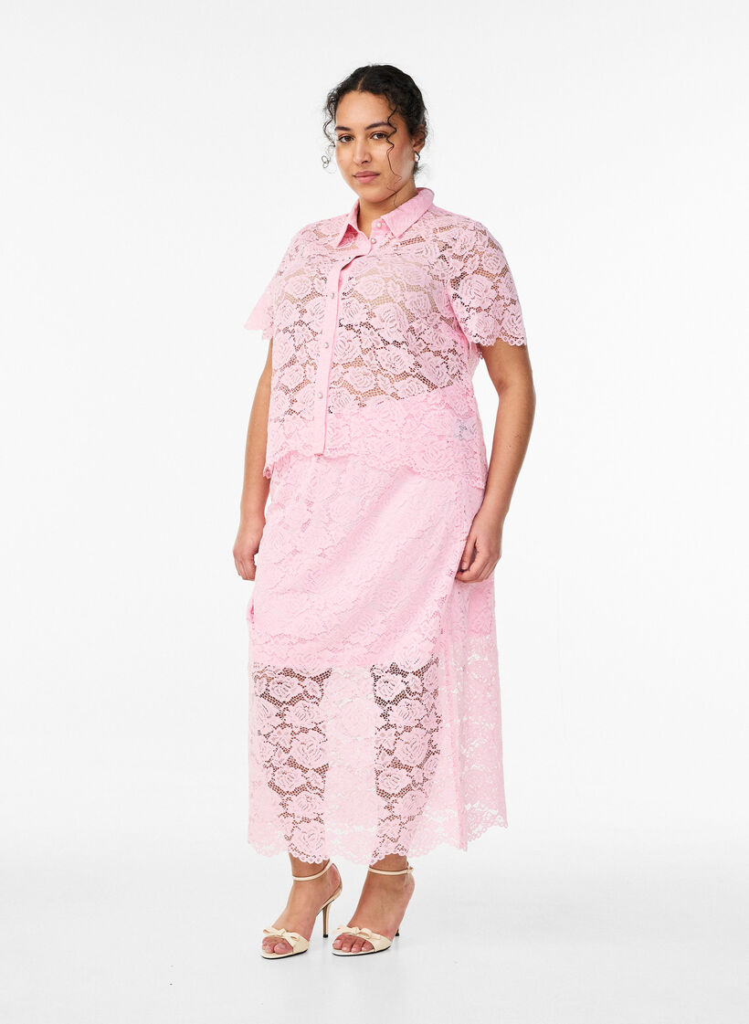 Midiskj&oslash;rt med blonder og elastisk midje, Rosa, Model