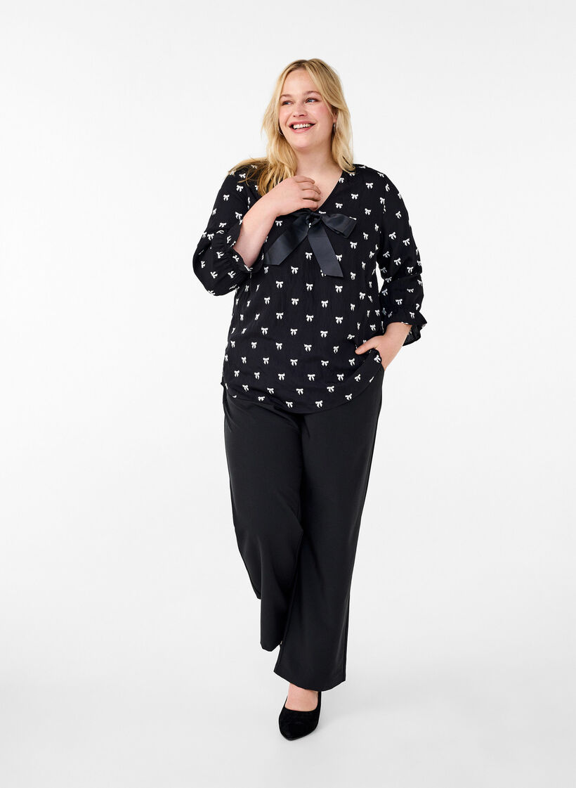 Bluse med sløyfer og 3/4-ermer, Black White Bow, Model image number 2