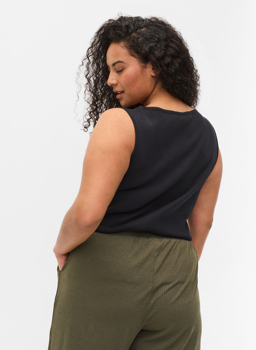Basis tanktopp i en ribbet struktur, 2 stk., Black/Black, Model image number 1