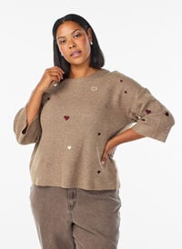 Genser med hjerter og 3/4 ermer, Brun Genser med hjerter og 3/4 ermer, Brun, Model
