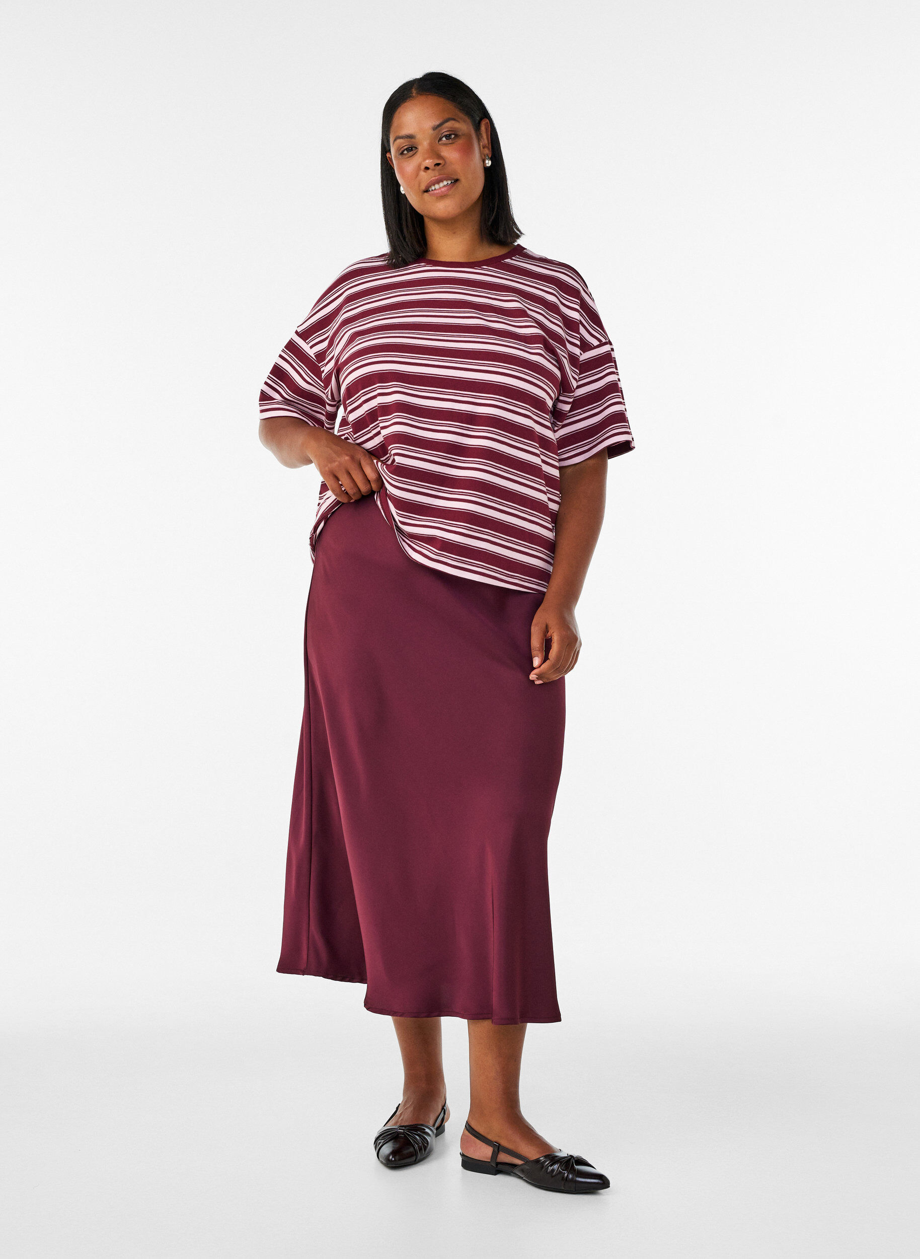 ZizziBoxy T-skjorte med stripete m&oslash;nster, R&oslash;d, Model image number 1