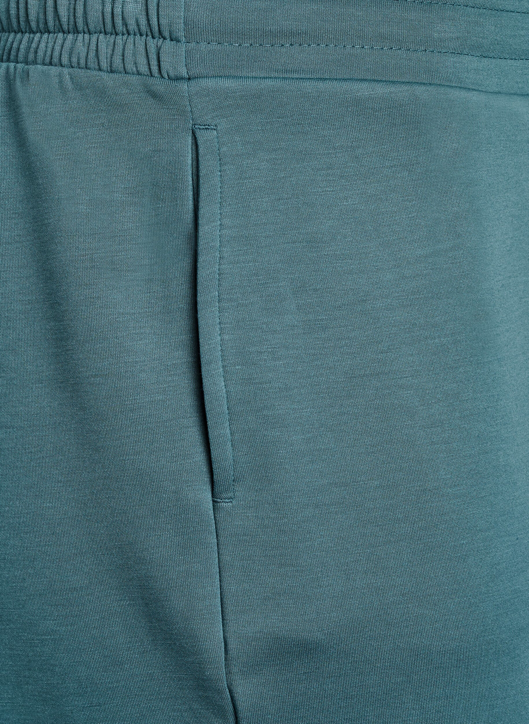 Zizzi Shorts laget av en modal-miks med lommer, Gr&oslash;nn, Packshot image number 2