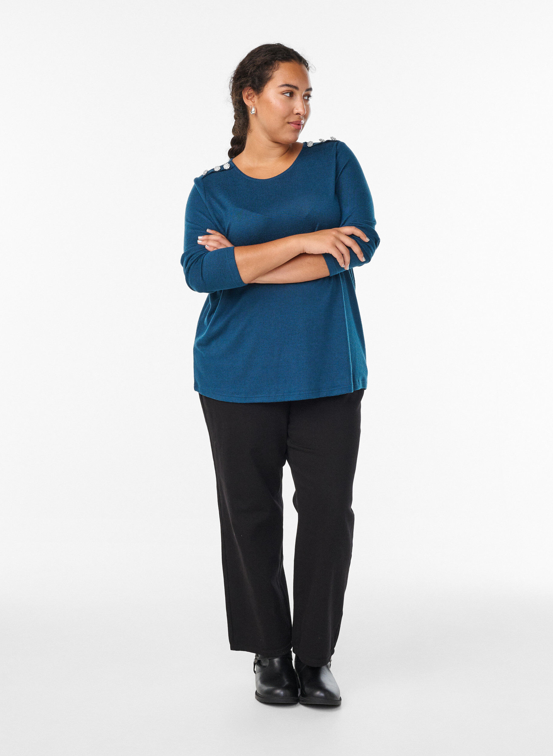 Zizzi Bluse med dekorative knapper, Bl&aring;, Model image number 1