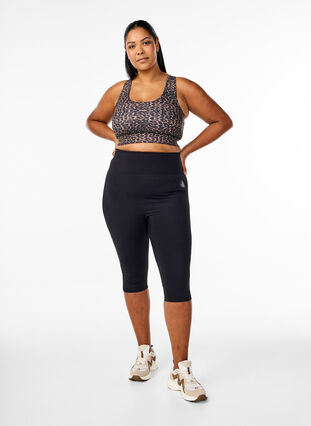 Zizzi CORE, Squatsikre 3/4 treningsleggings med lomme, Svart, Model image number 0