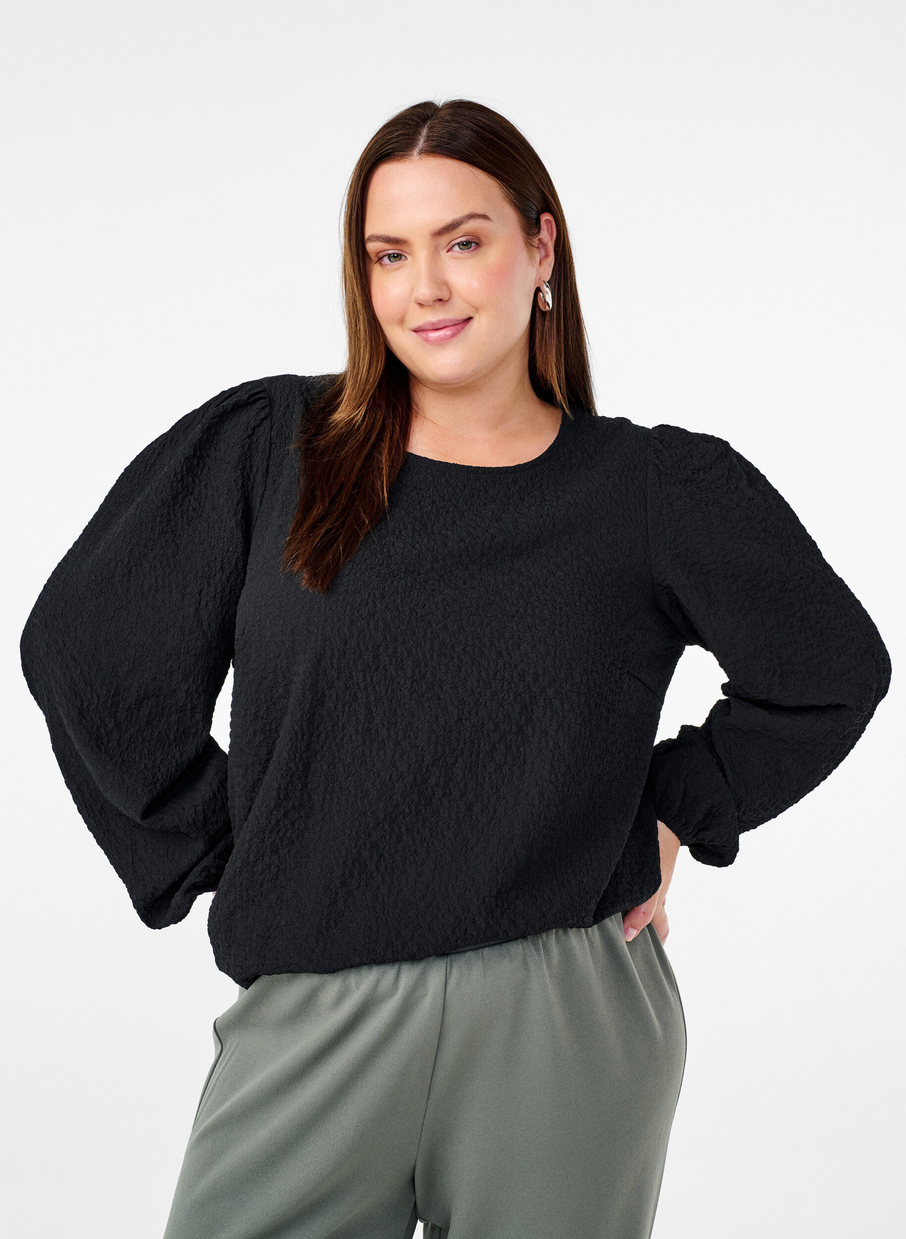 Zizzi FLASH - Langermet bluse med rund hals, Black, Model image number 0