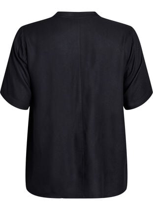 Zizzi Kortermet bluse med diagonal knappelukking, Svart, Packshot image number 1