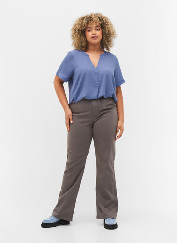 Zizzi Jeans med sleng og ekstra høyt liv, Excalibur, Model image number 0