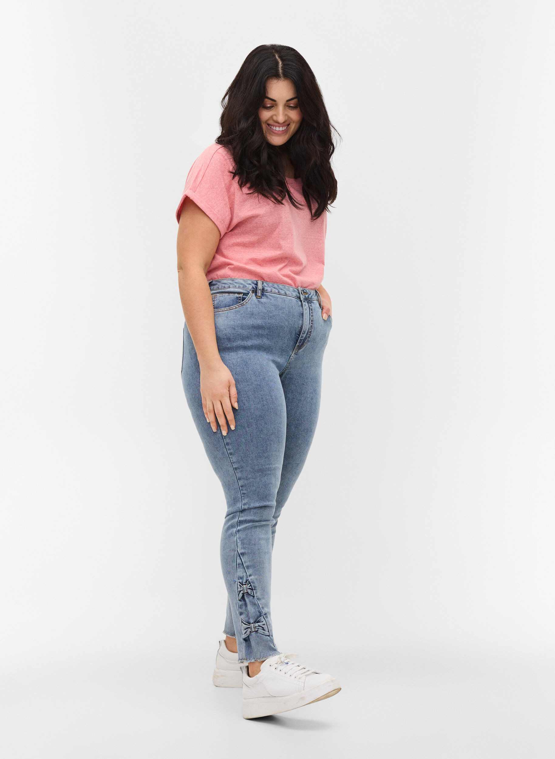 Zizzi Cropped Amy jeans med sl&oslash;yfer, Light blue, Model image number 0