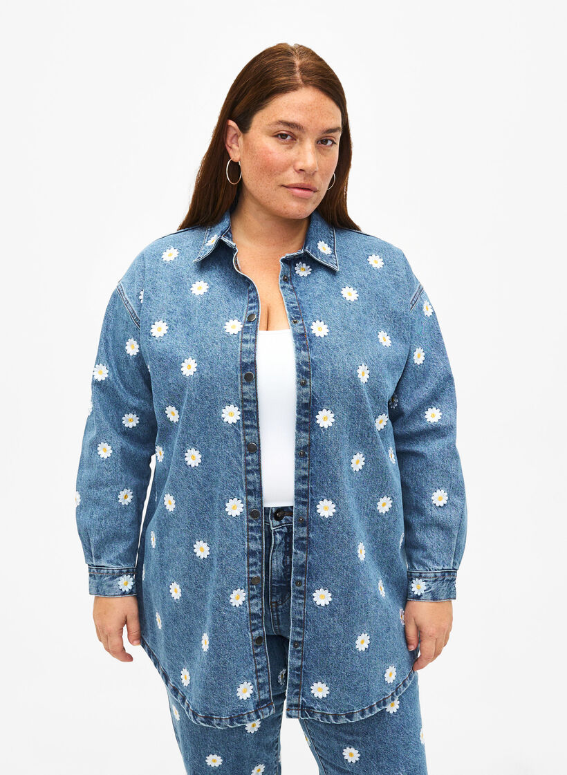 Løs denimskjorte med broderte tusenfryd, L.B. Flower, Model image number 0