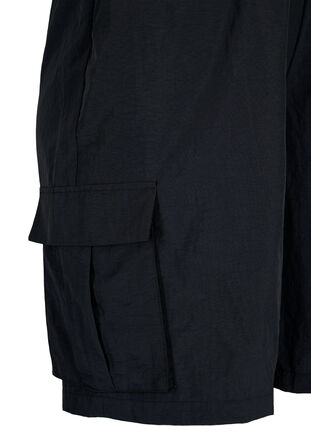 Shorts med høy midje og cargo-lommer, Black, Packshot image number 2