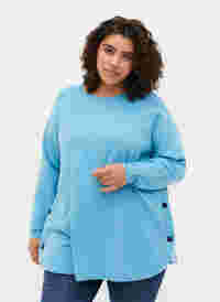 Melert strikkegenser med knappedetaljer, River Blue WhiteMel., Model