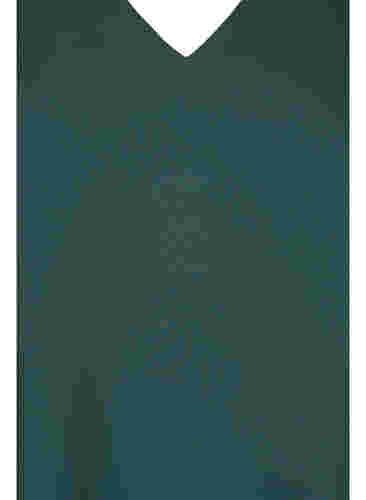 Bluse med 3/4-ermer og V-hals, Trekking Green, Packshot image number 2