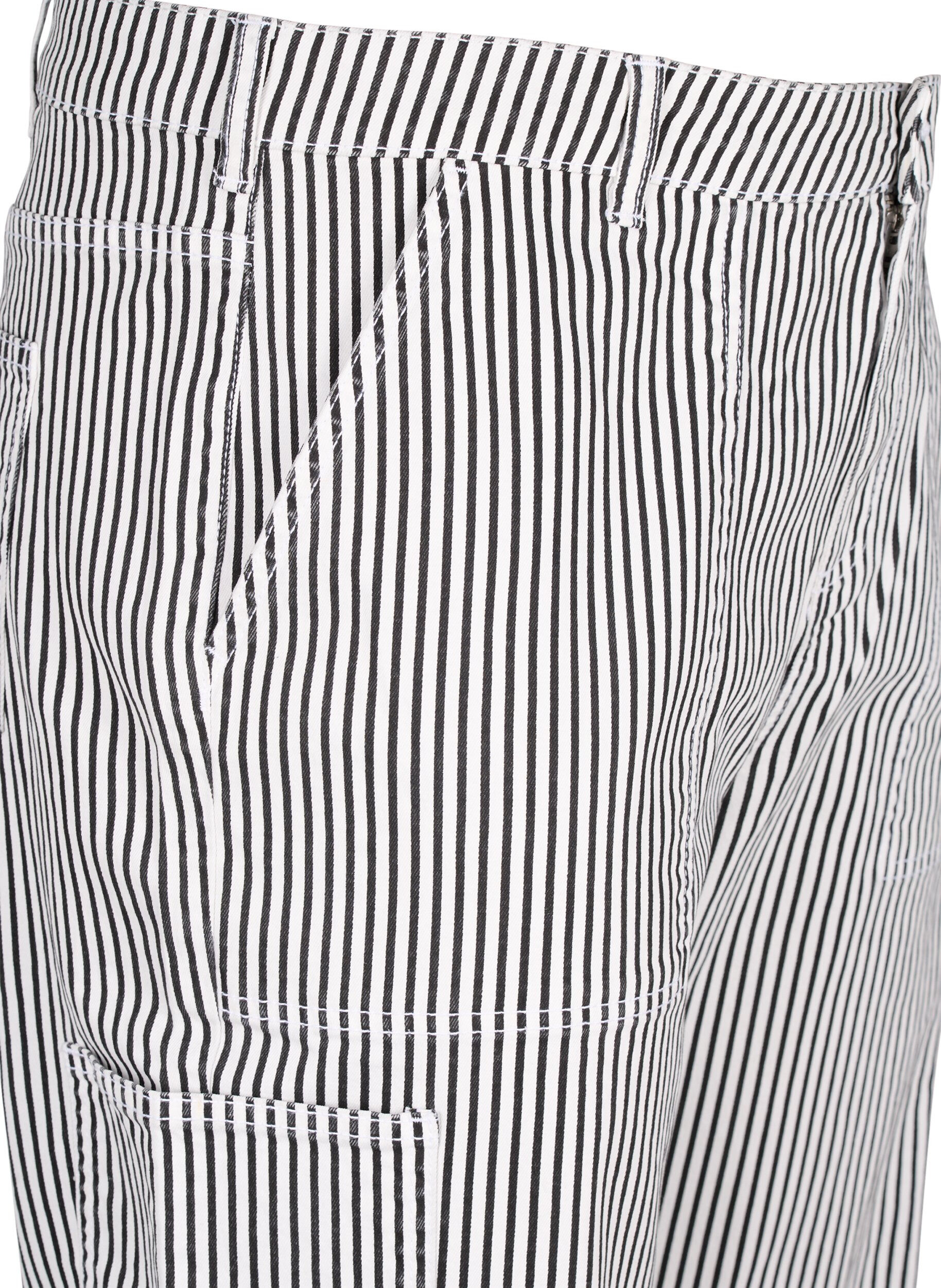 Zizzi Stripete cargojeans med rett passform, Black White Stripe, Packshot image number 2