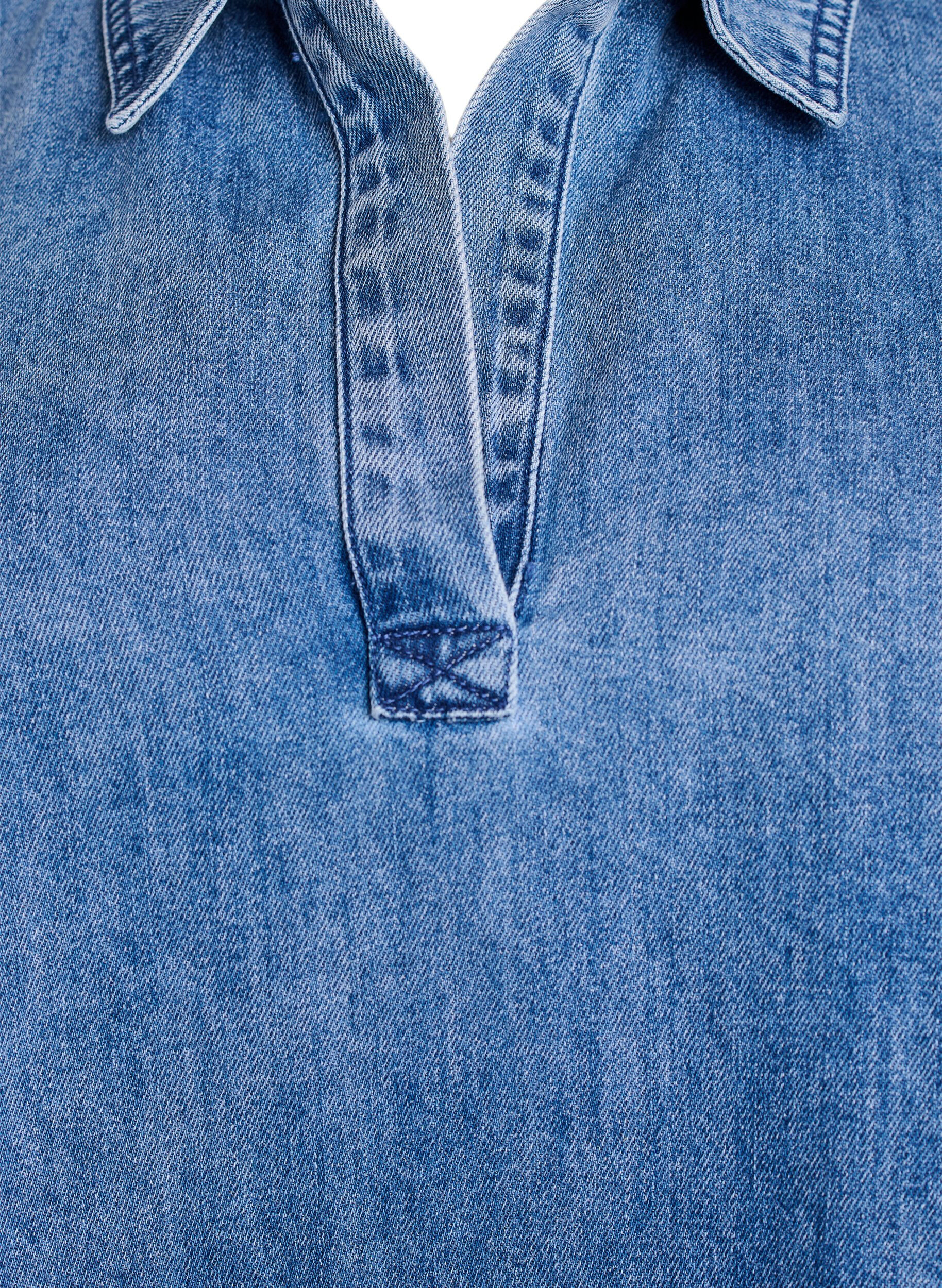 Zizzi Loose fit denim bluse med krage og V-hals, Bl&aring;, Packshot image number 2