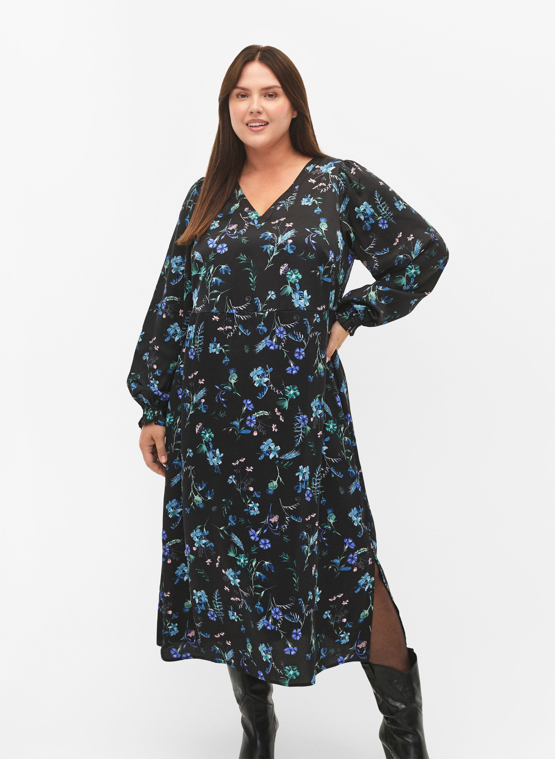 ZizziMidikjole med lange ermer og blomstertrykk, Blue Flower AOP, Model image number 2