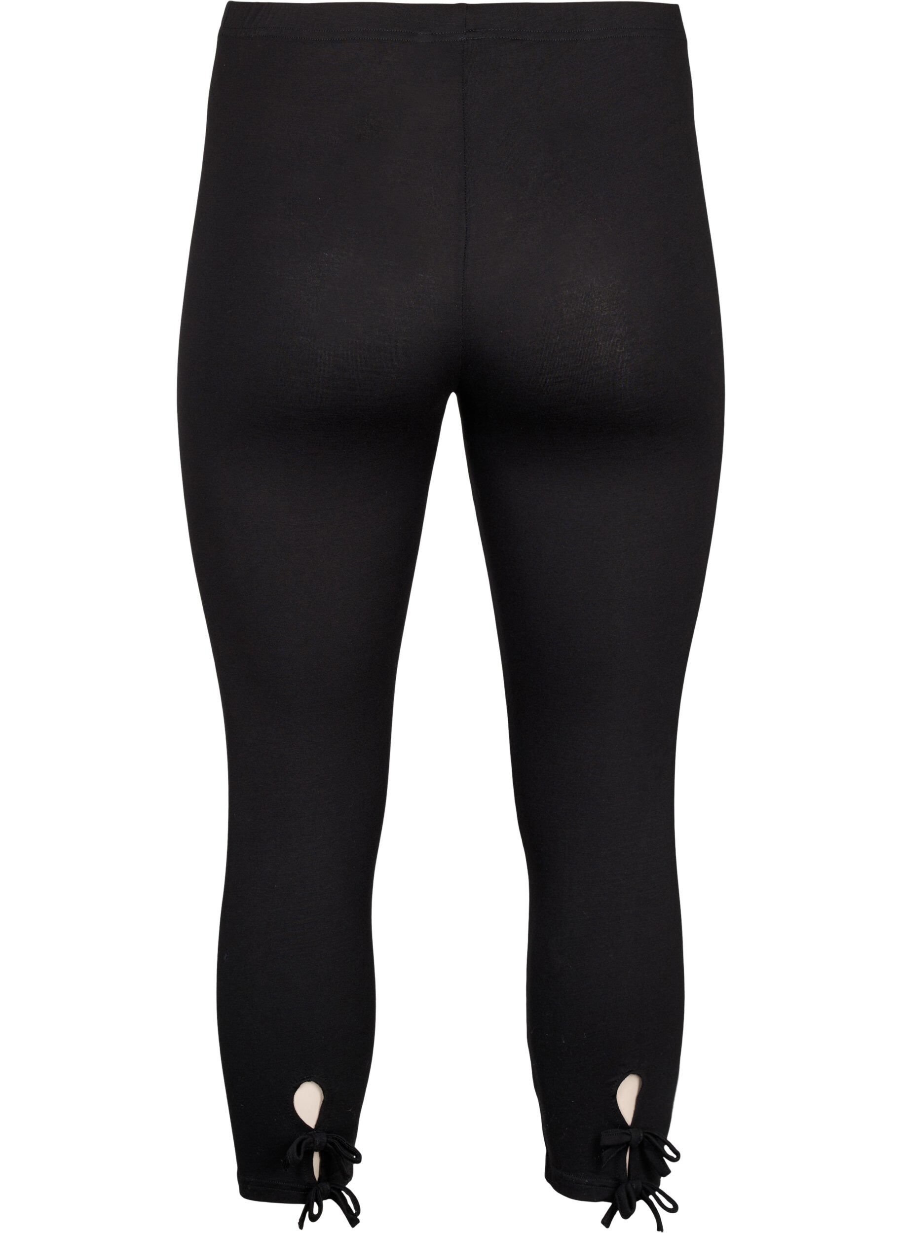 Zizzi 3/4-leggings i viskose med sl&oslash;yfe, Black, Packshot image number 1