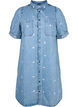 Denimkjole med broderte hjerter, Light blue denim, Packshot image number 0