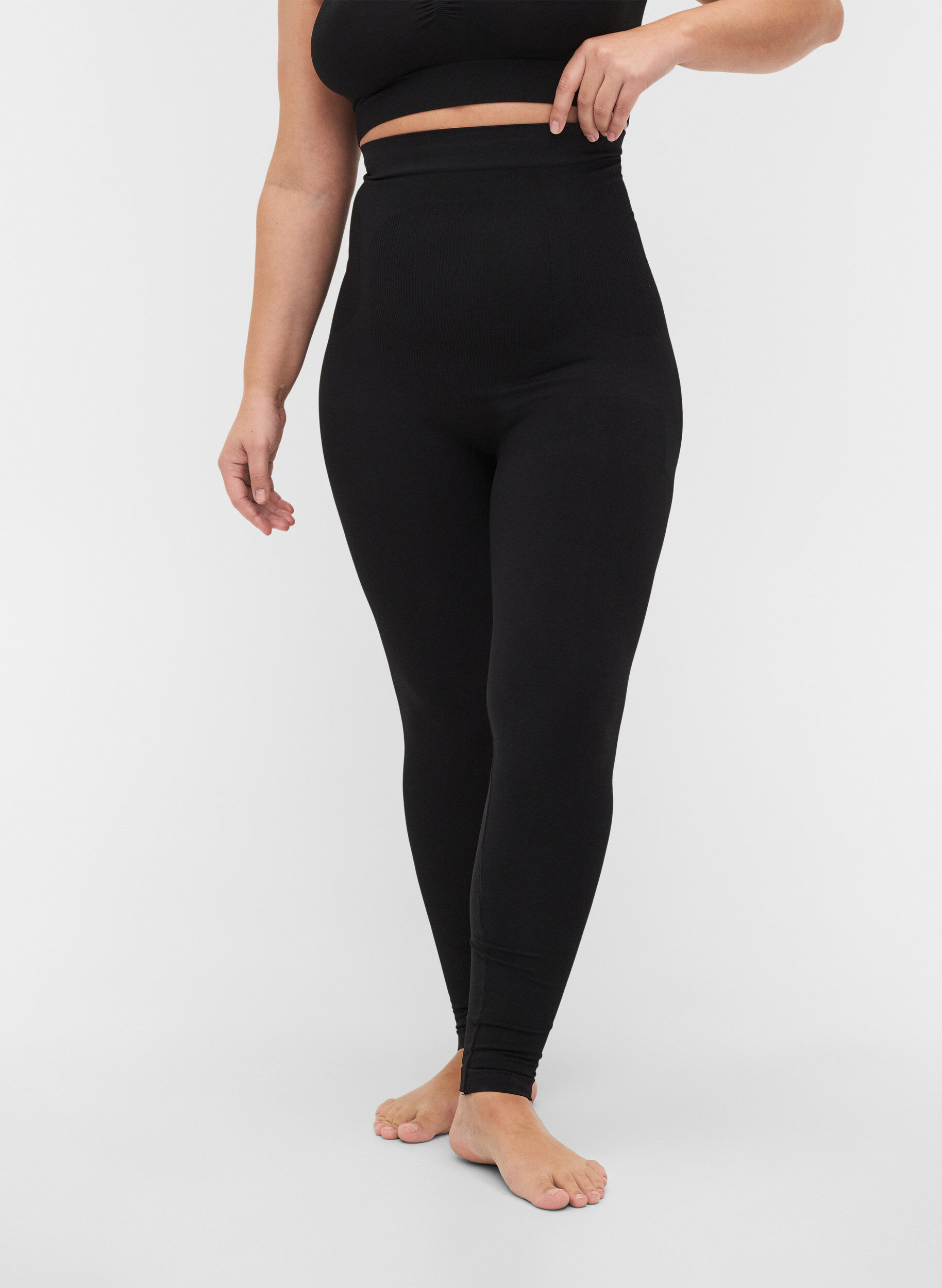 Zizzi Shapewear leggings med h&oslash;yt liv, Black, Model image number 2