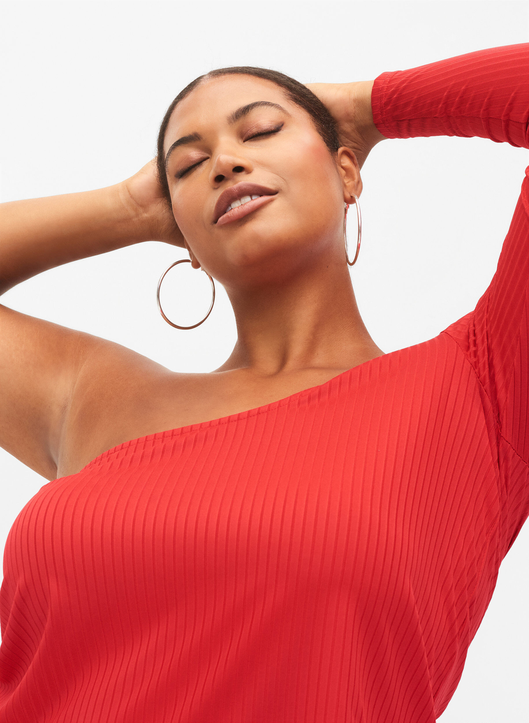 Zizzi One-shoulder bluse, Tango Red, Model image number 2