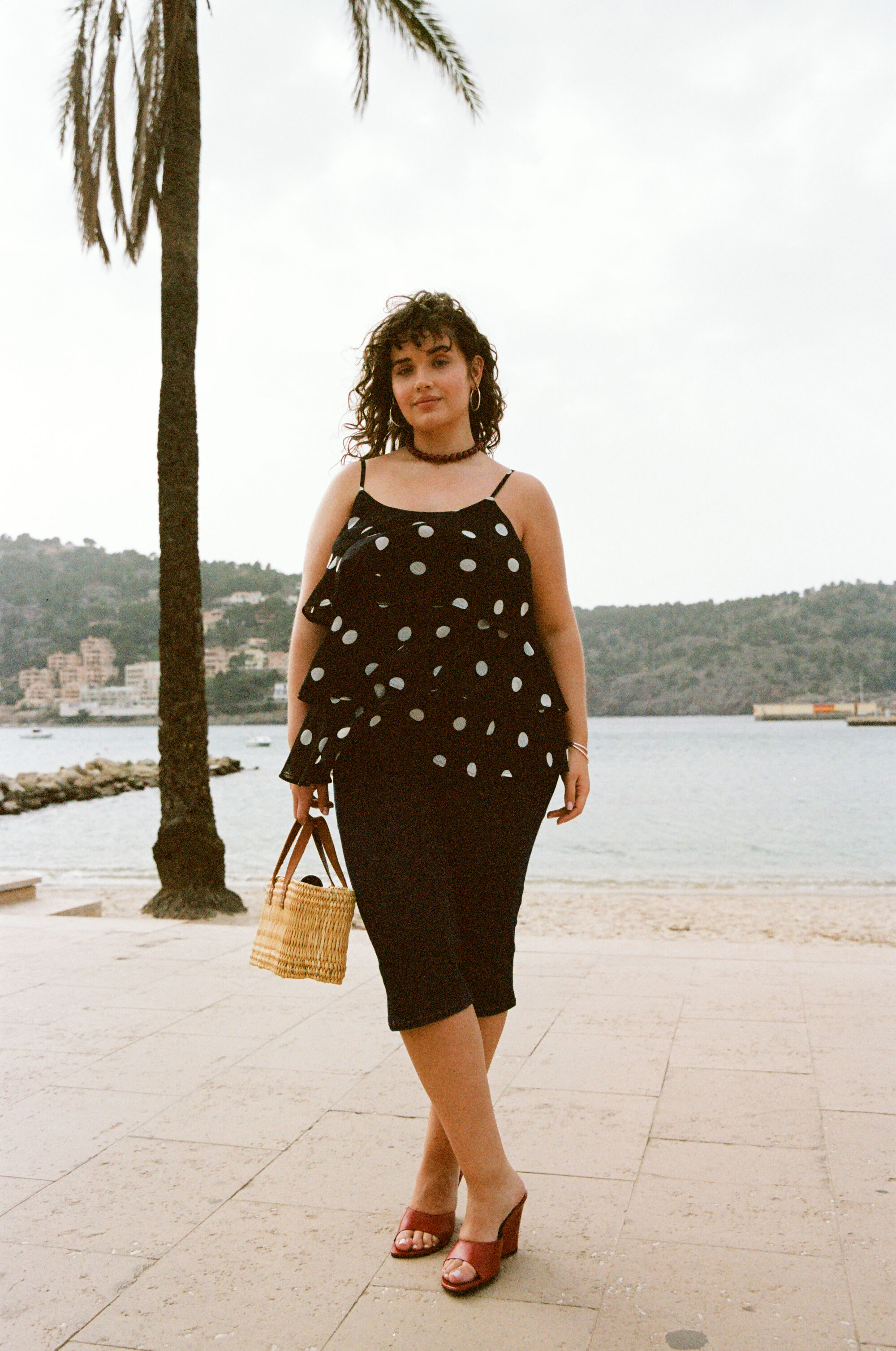 ZizziPrikkete sommerstil med kant, , Model