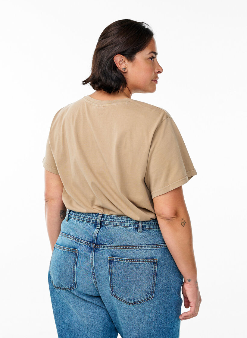 T-skjorte i økologisk bomull med strassteiner og sommerfuglmotiv, Brun, Model image number 2