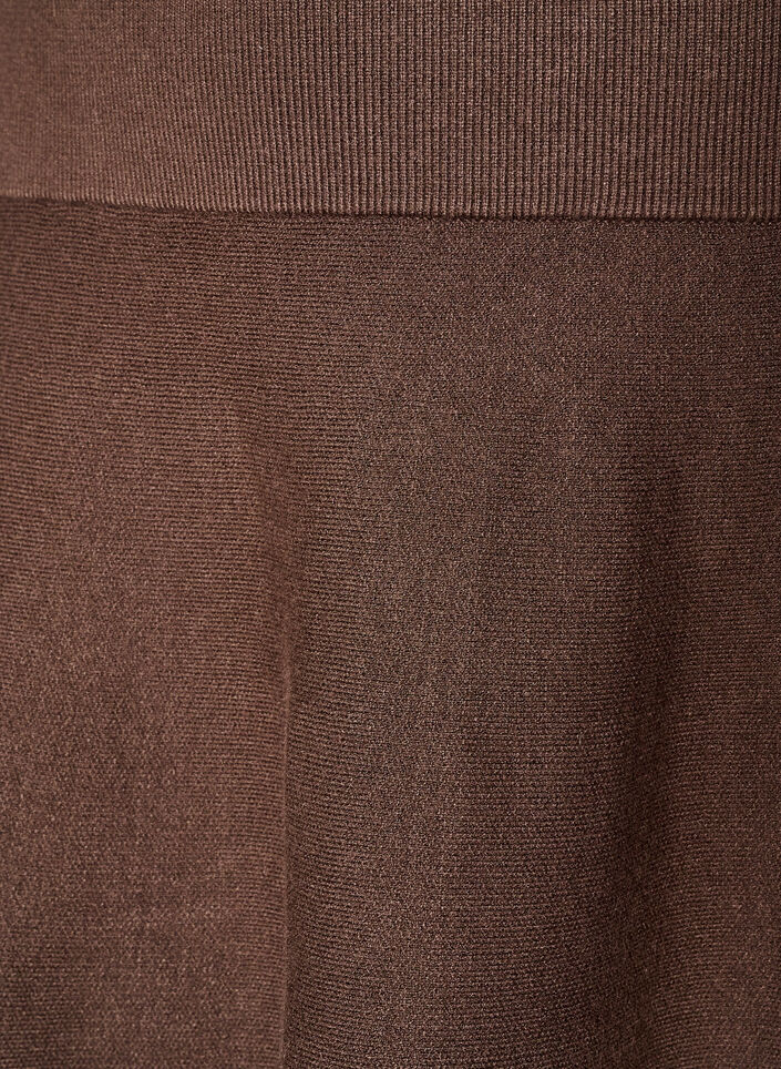 Kort strikket A-linjeformet skj&oslash;rt, Brun, Packshot image number 2