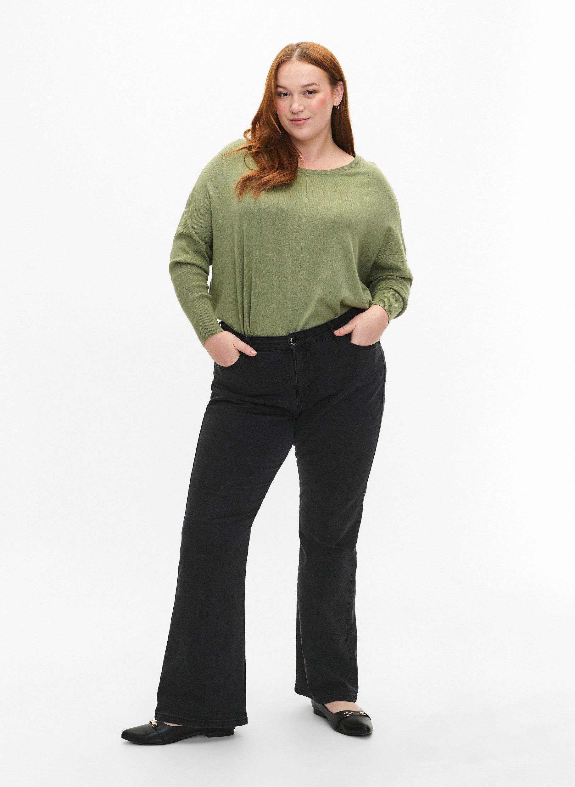 Zizzi Strikket tunika i en viskoseblanding, Oil Green, Model image number 2