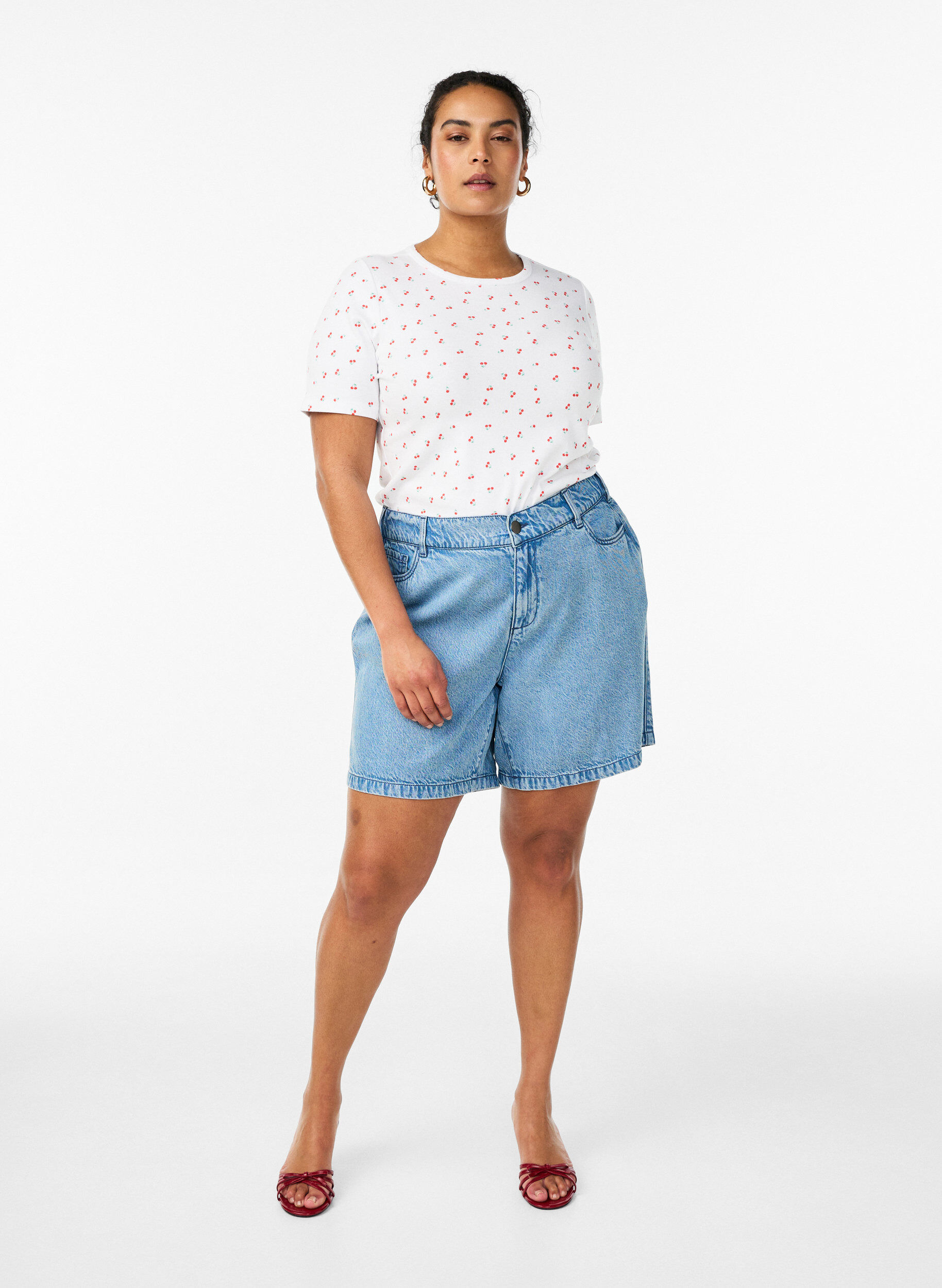 Zizzi Bomulls T-skjorte med heldekkende trykk, Vanilje, Model image number 1