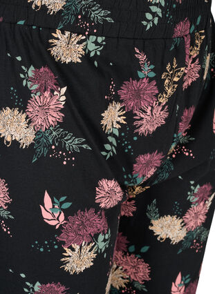 Mønstrete pysjamasbukser i økologisk bomull, Black AOP Flower, Packshot image number 2