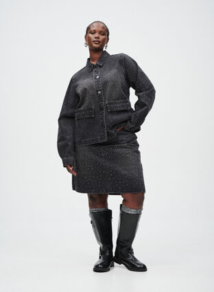 Zizzi Denim med steindetaljer, , Model