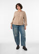 Kabelstrikket cardigan med perleknapper, Beige, Model image number 1