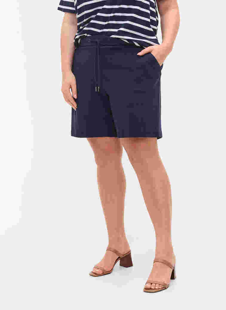 Løse shorts med knyting og lommer, Navy Blazer, Model image number 2