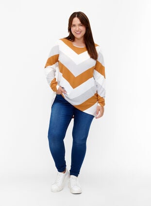 Zizzi Mønstret bluse med lange ermer, Beige Zig Zag, Model image number 2