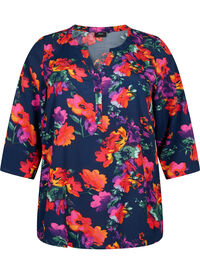 Bluse i viskose med 3/4-ermer