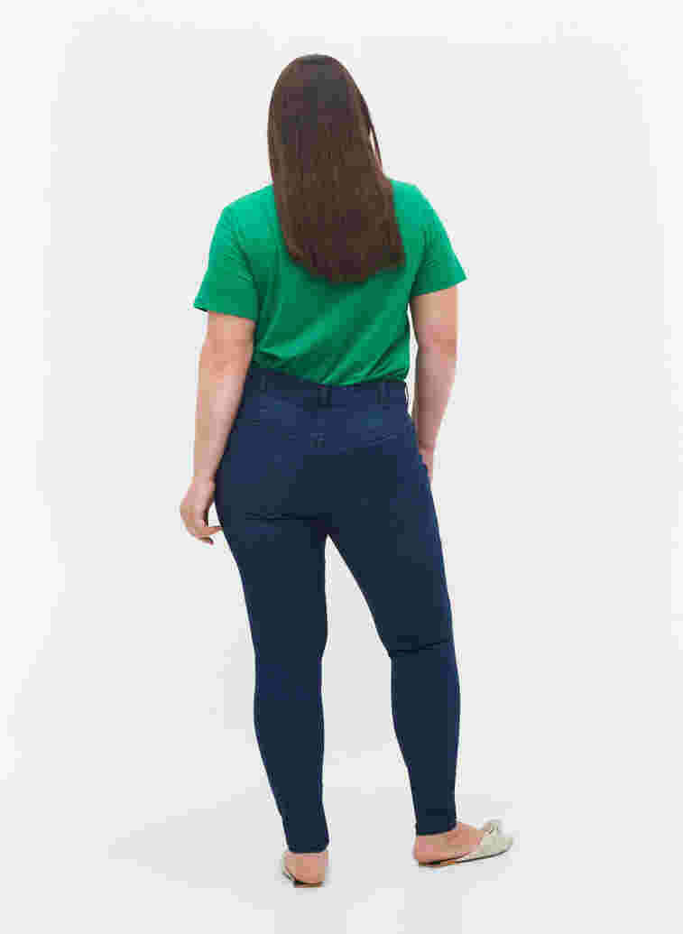 Super slim Amy jeans med strikk i livet, Dark blue, Model image number 1