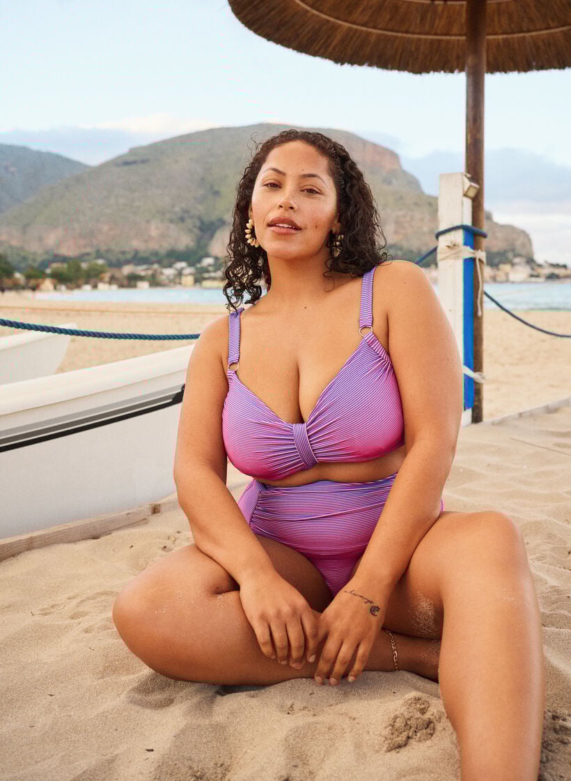 Bikinitruse med h&oslash;y midje og stripet tekstur, Rosa, Image image number 0