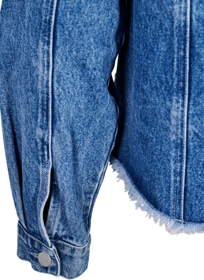 Denimjakke med rhinesteiner og en rå fold, Blue Denim, Packshot