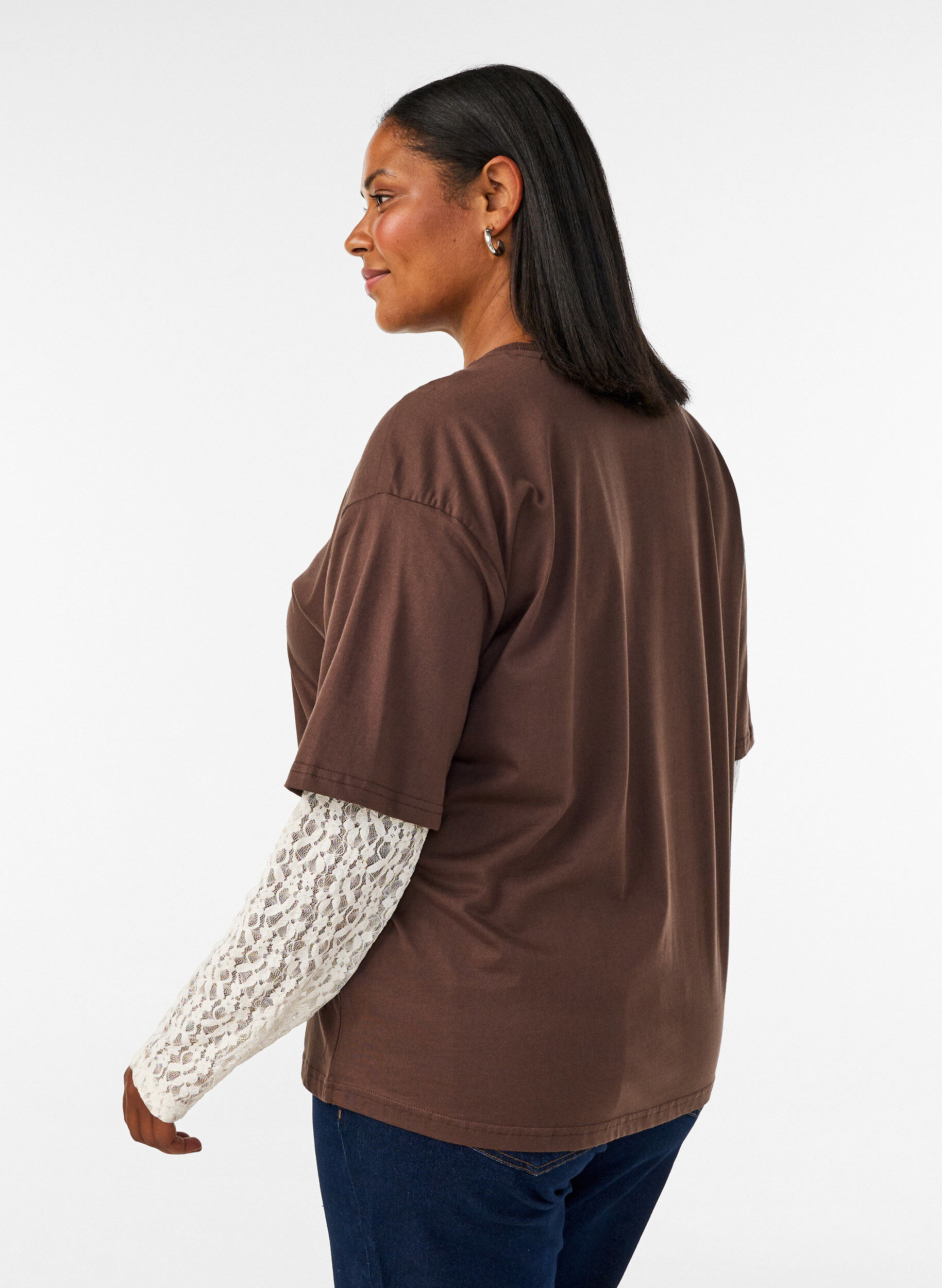 ZizziLoose fit T-skjorte med lange blondeermer, Brun, Model image number 2
