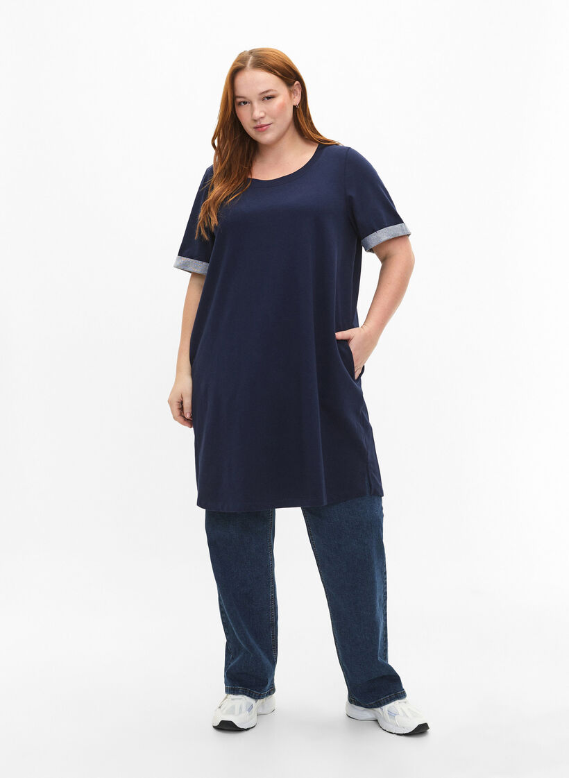 Kortermet genserkjole med lommer, Black Iris, Model image number 2